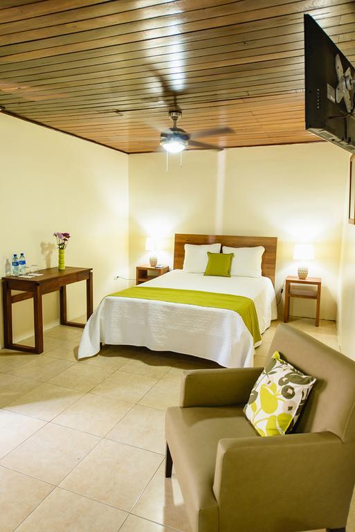 Hotel Flor De Sarta León Habitación foto
